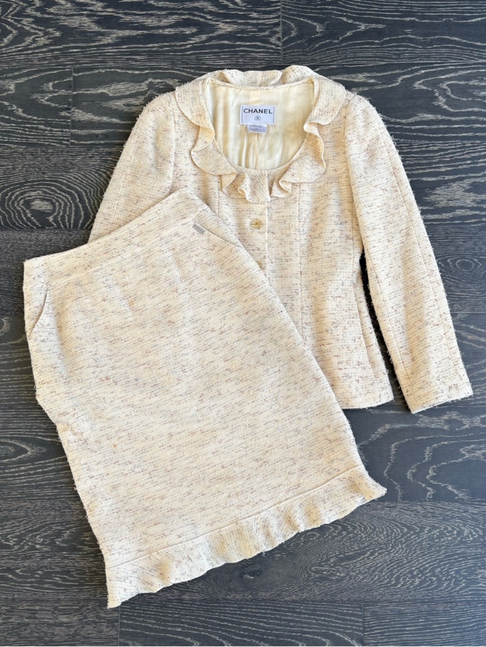 Auth VTG 90’s CHANEL Jacket & Skirt Set